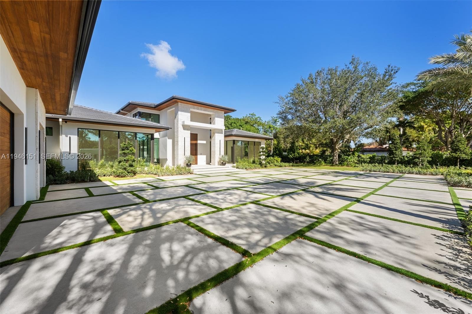 7725 SW 114th St, Pinecrest FL 33156 — 7