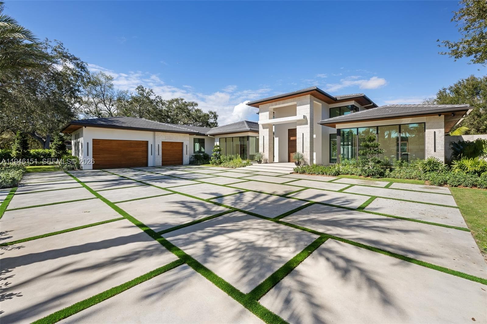 7725 SW 114th St, Pinecrest FL 33156 — 5