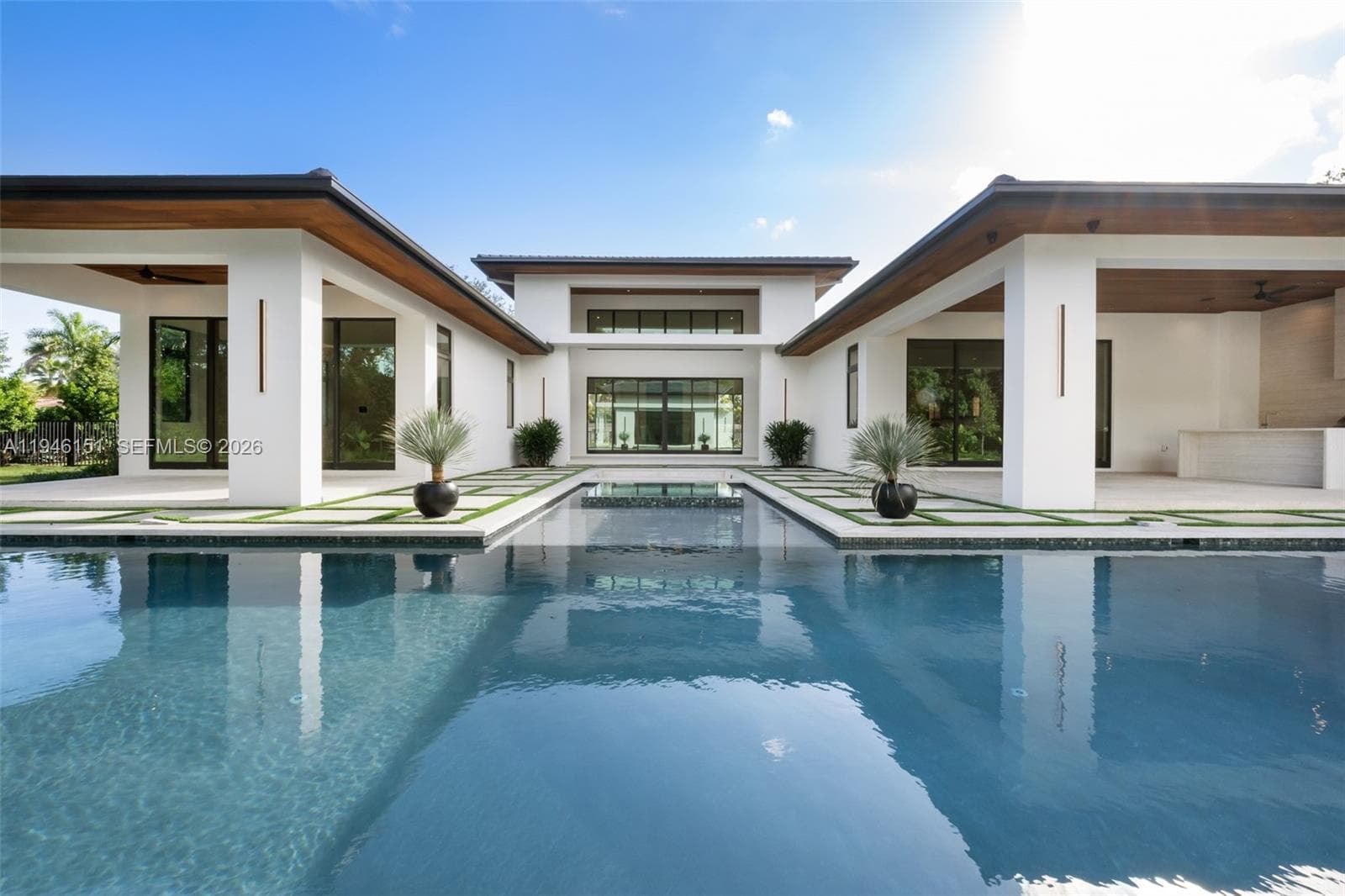 7725 SW 114th St, Pinecrest FL 33156 — 85