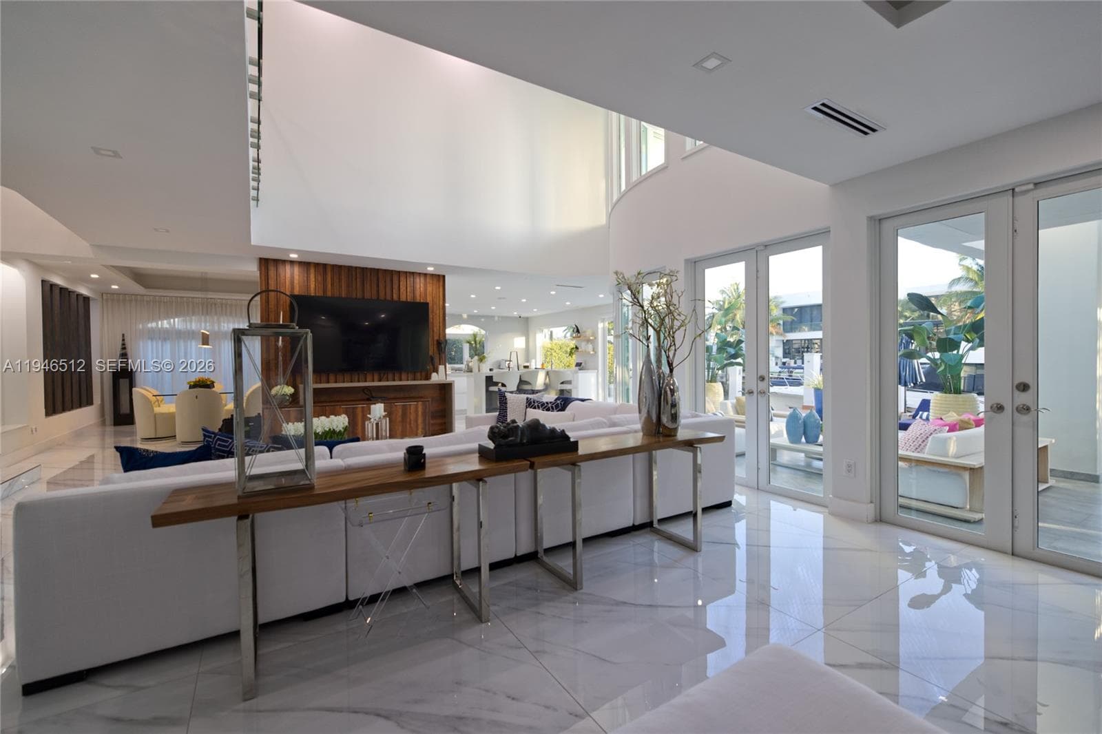 3368 NE 169th St, North Miami Beach FL 33160 — 24