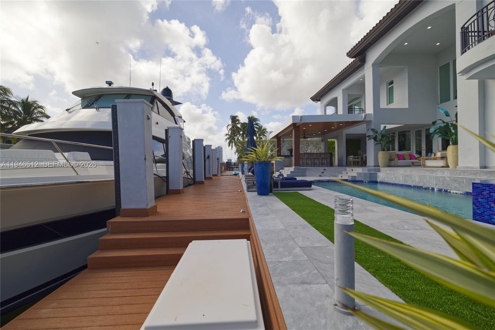 3368 NE 169th St, North Miami Beach FL 33160 — 10