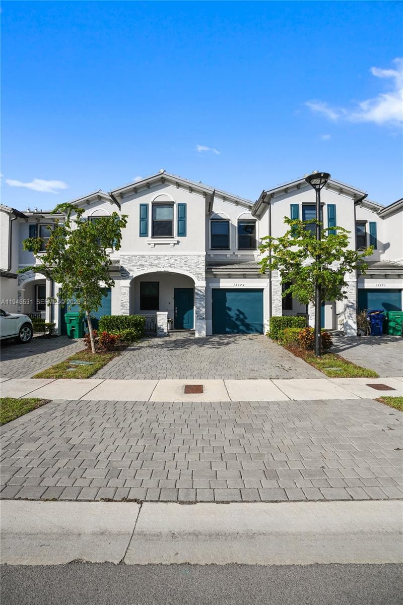11919 SW 247 Ter, Homestead FL 33032 — 3