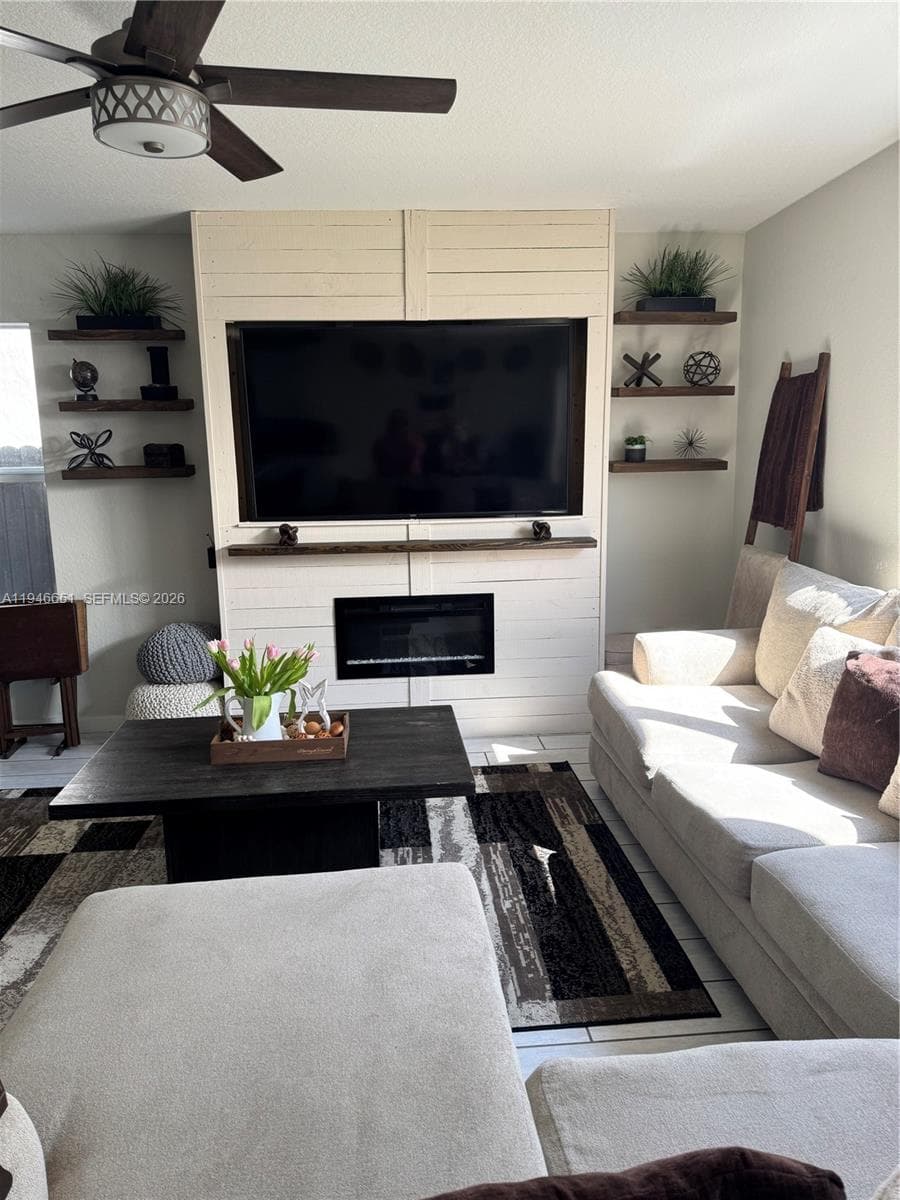 531 NE 6th Place, Florida City FL 33034 — 3