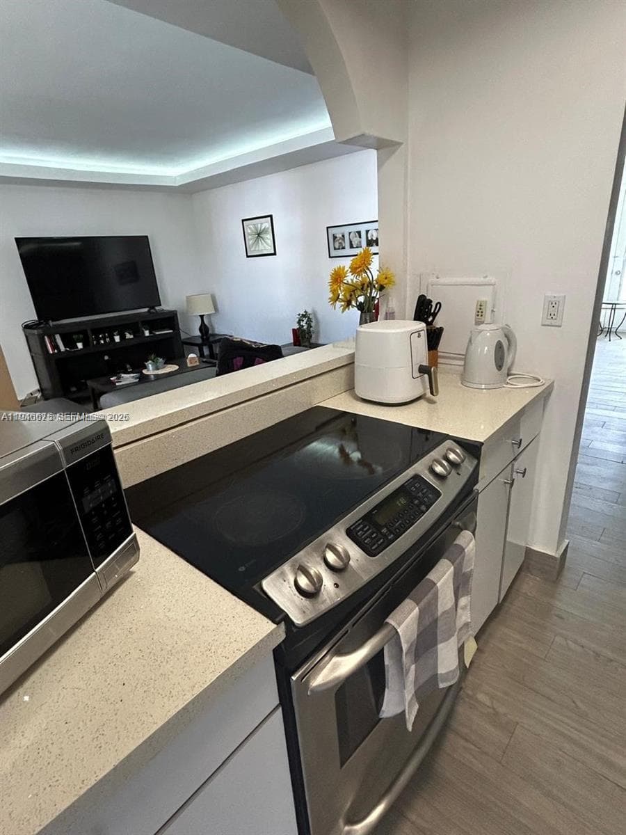 16900 NE 14th Ave # 209, Miami FL 33162 — 9