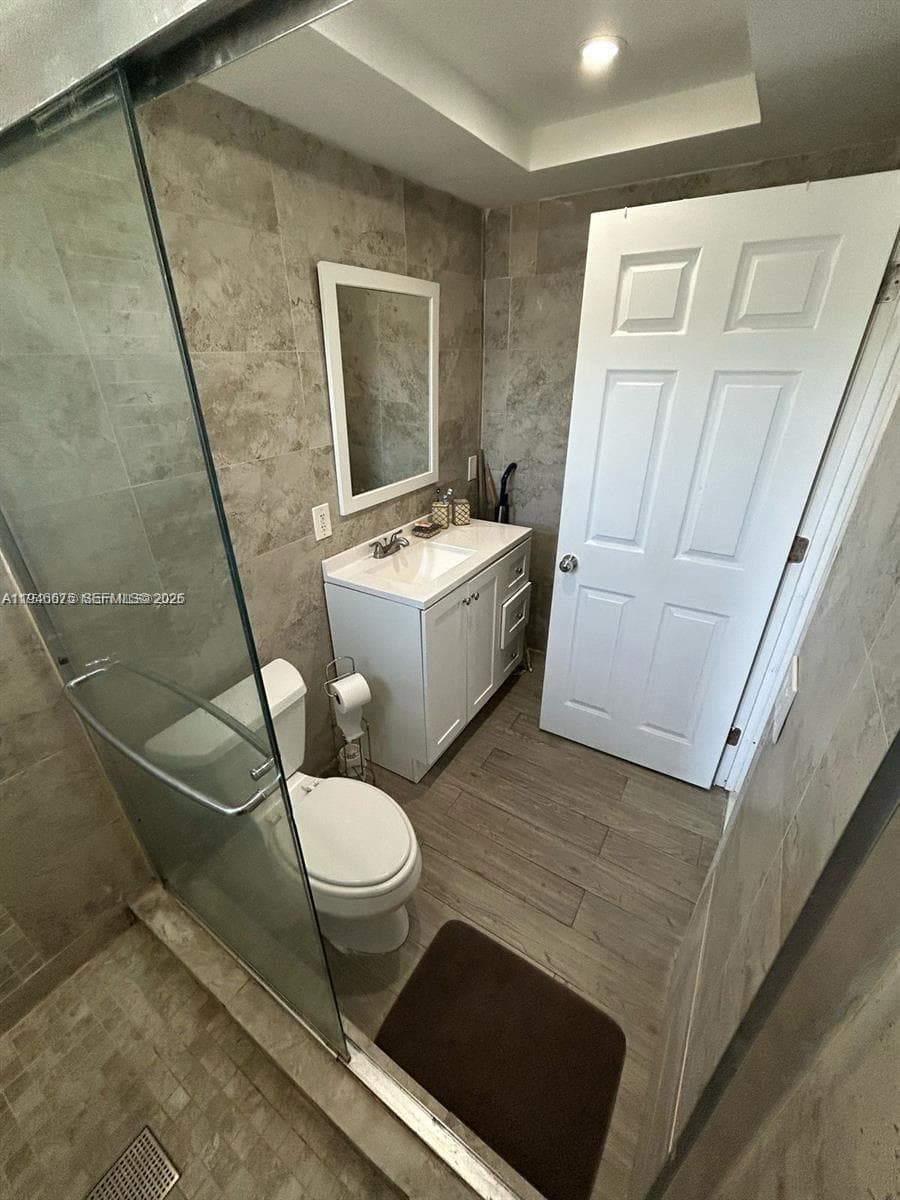 16900 NE 14th Ave # 209, Miami FL 33162 — 15