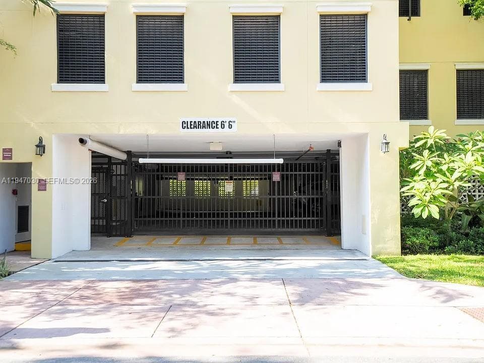 1091 Galiano St, Coral Gables FL 33134 — 2