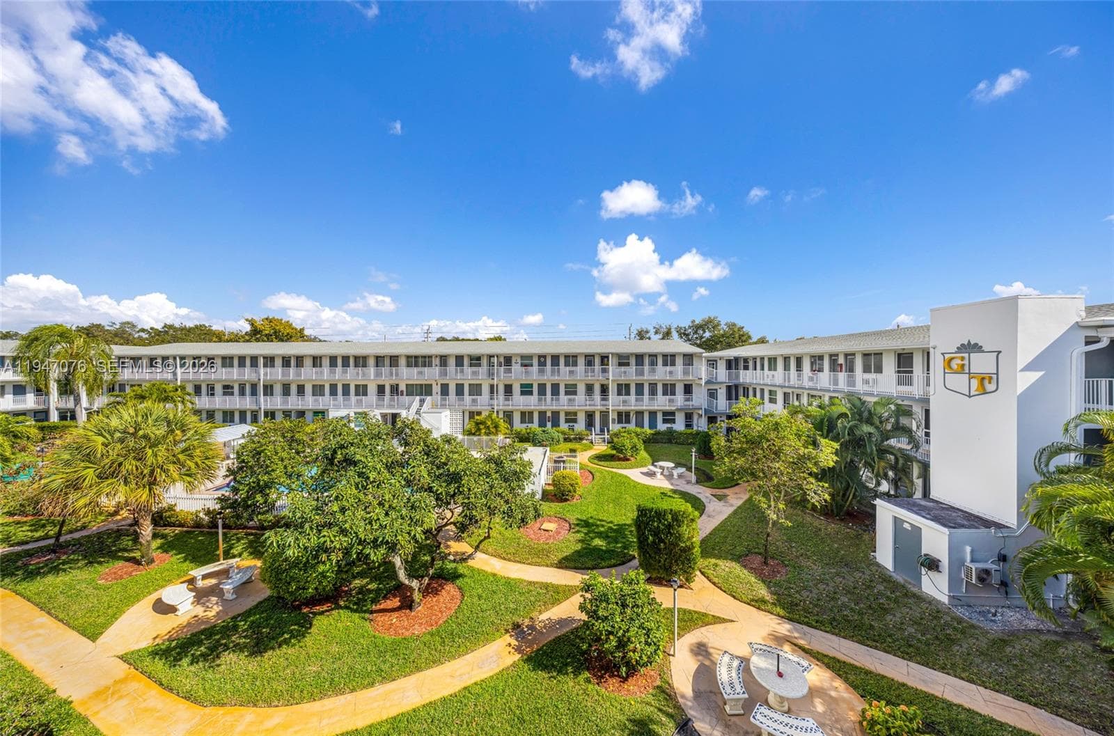 15600 NE 6th Ave # 28D, Miami FL 33162 — 19
