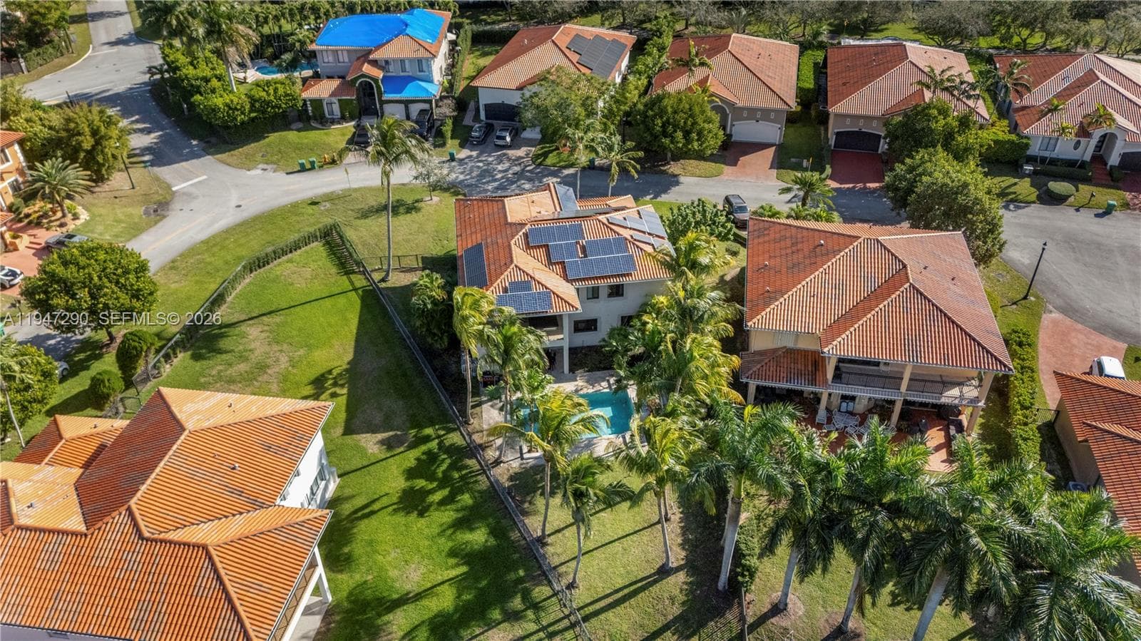 18832 SW 77th Ct, Cutler Bay FL 33157 — 55