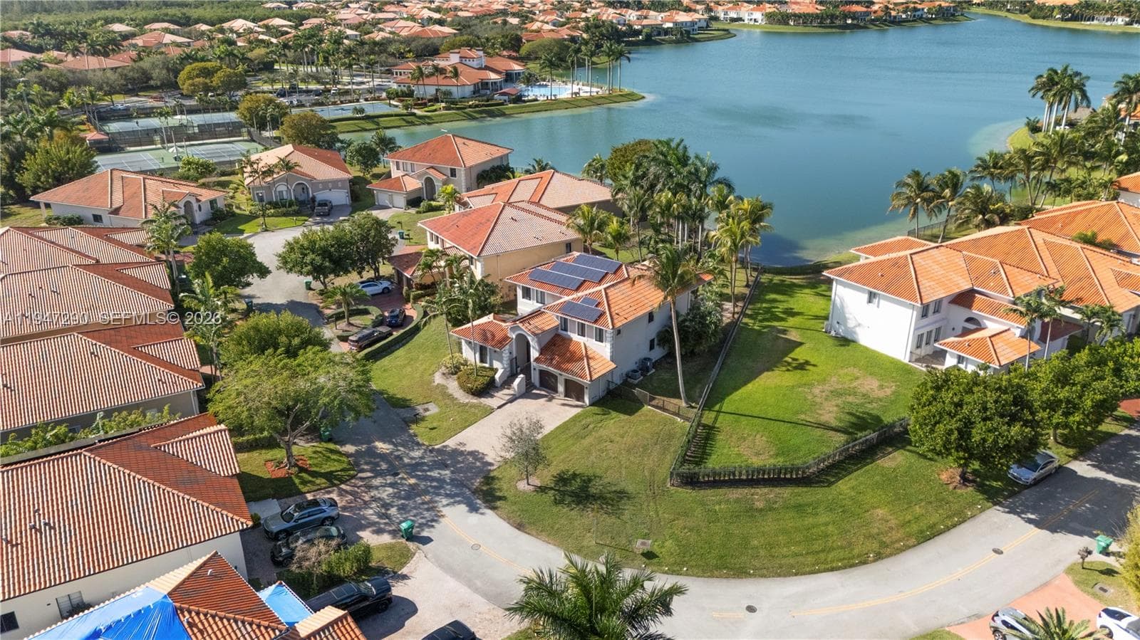 18832 SW 77th Ct, Cutler Bay FL 33157 — 59