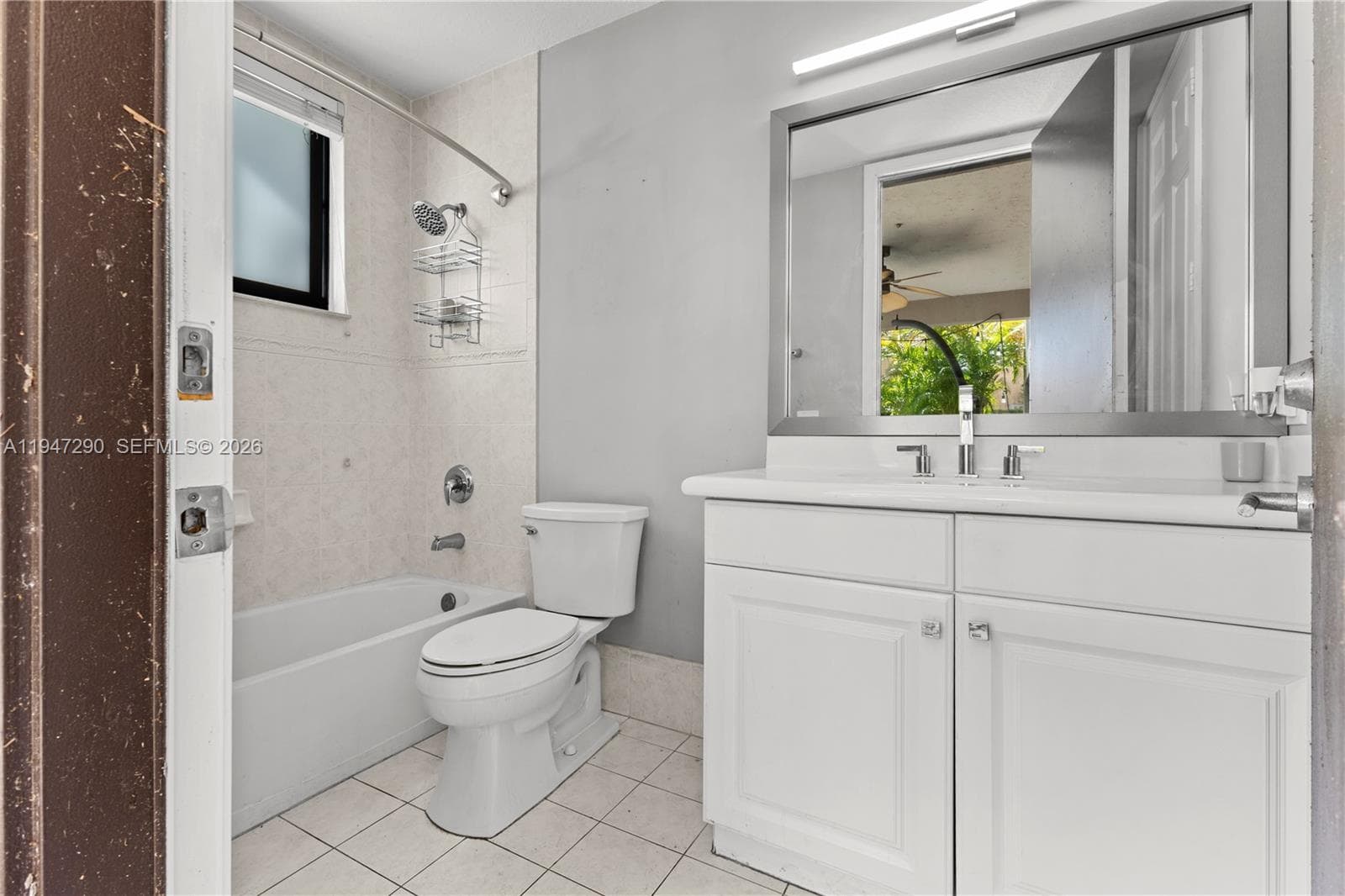 18832 SW 77th Ct, Cutler Bay FL 33157 — 54