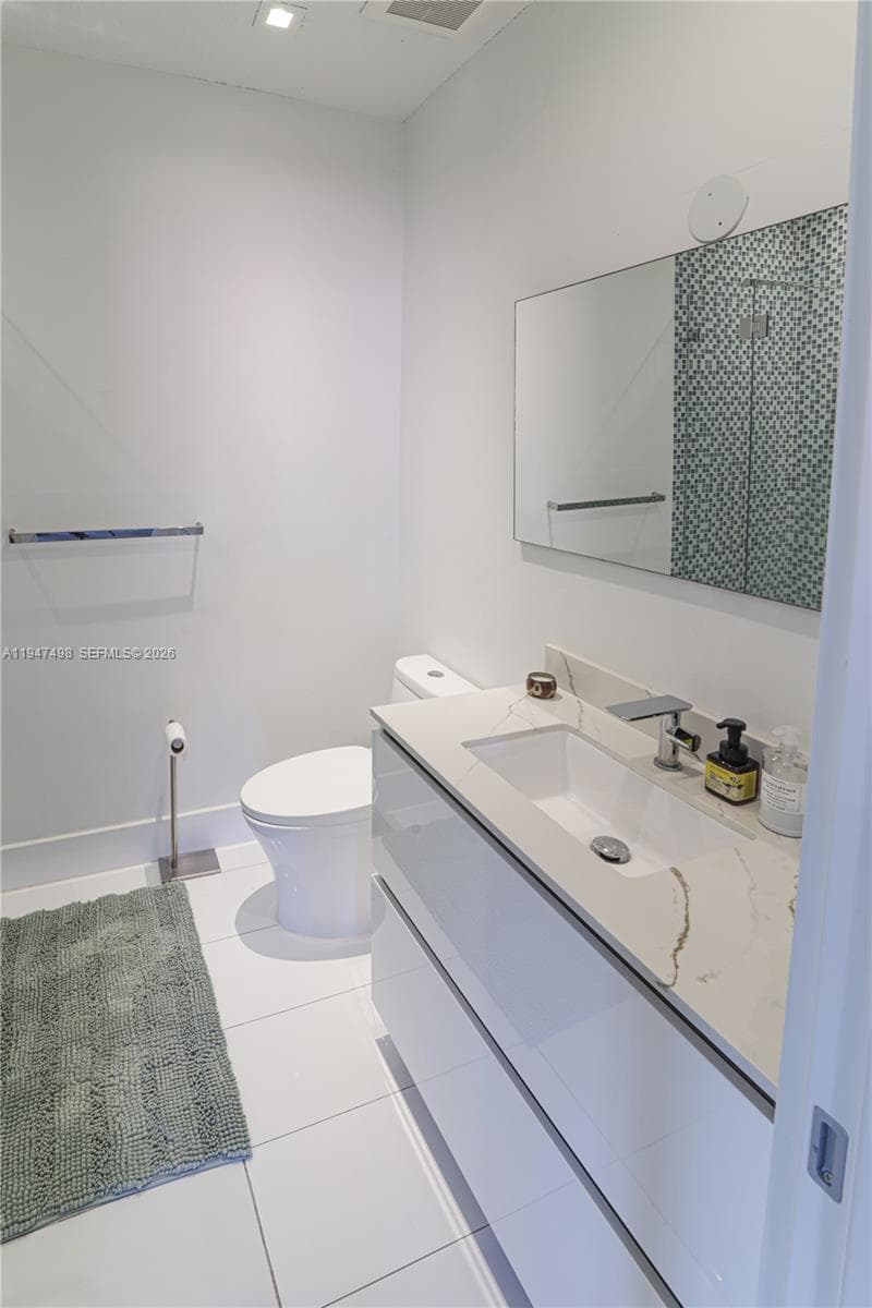 5901 NW 110th Ct, Doral FL 33178 — 25