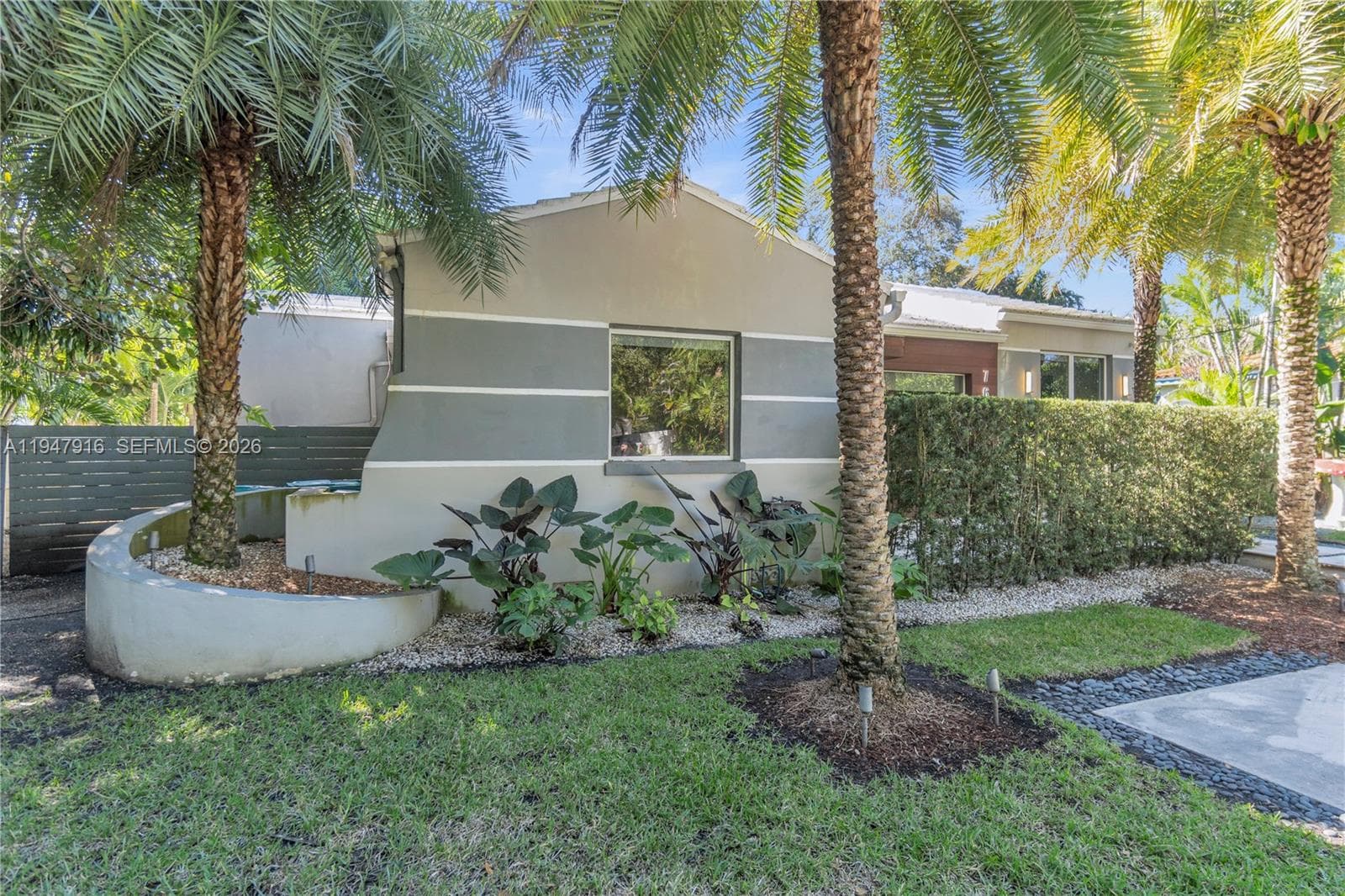 760 NE 115th St, Biscayne Park FL 33161 — 39