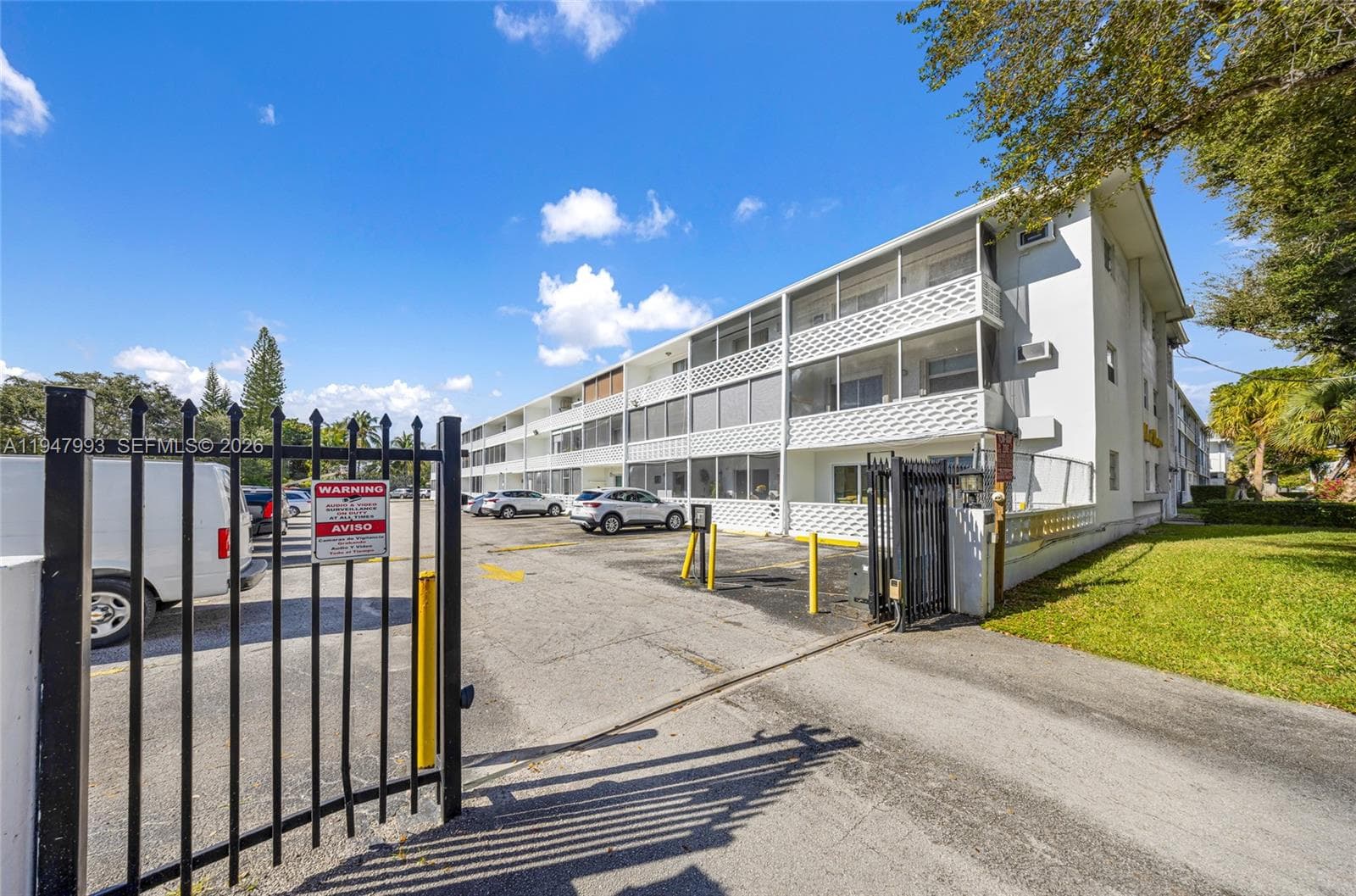 15610 NE 6th Ave # 9B, Miami FL 33162 — 23