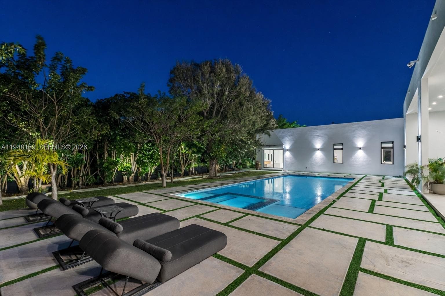 6175 SW 128th Street, Pinecrest FL 33156 — 95