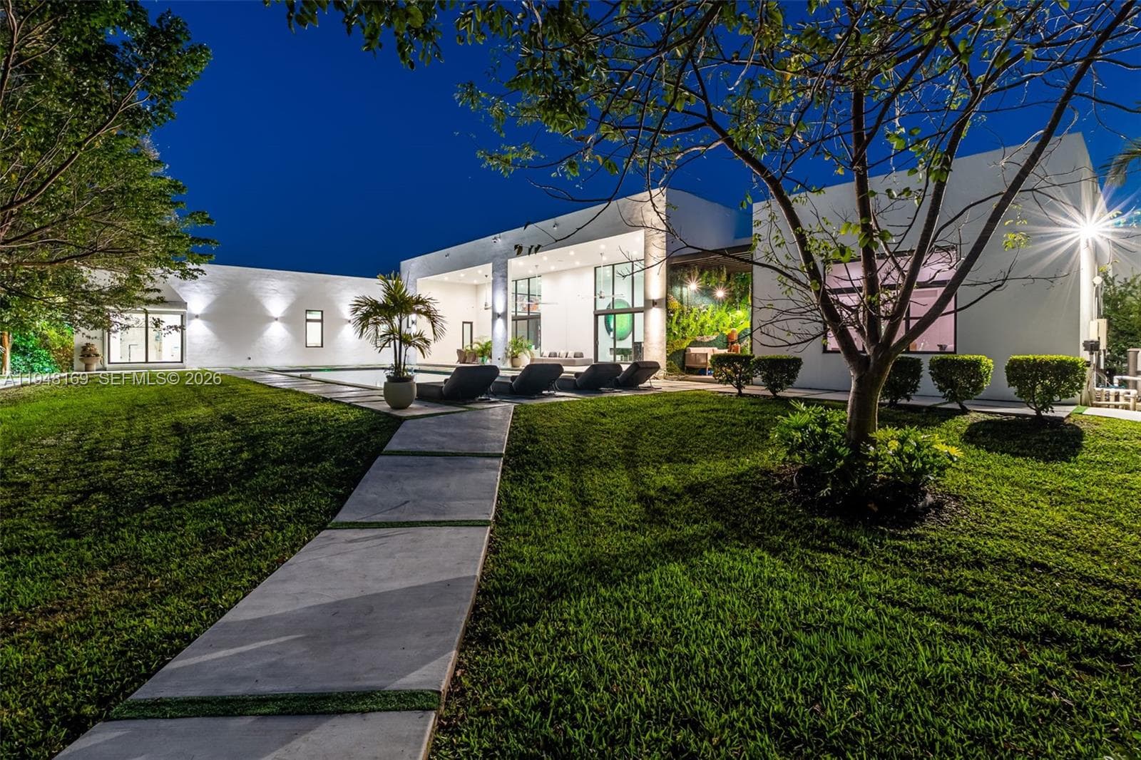 6175 SW 128th Street, Pinecrest FL 33156 — 3