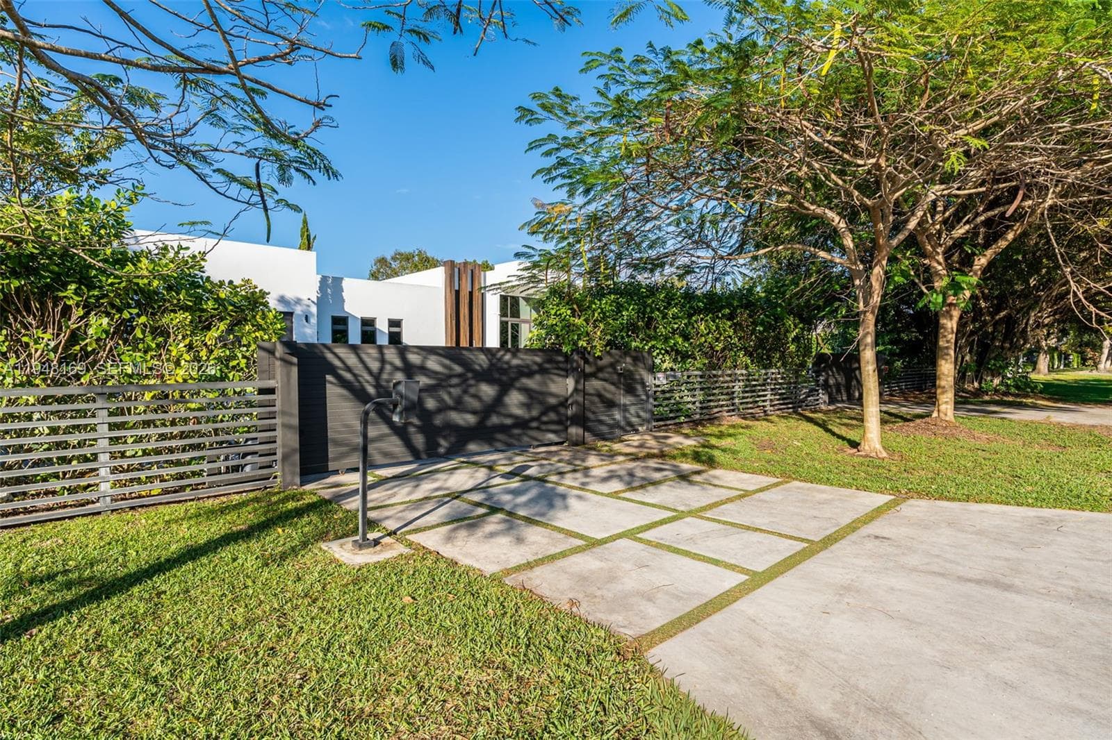 6175 SW 128th Street, Pinecrest FL 33156 — 5
