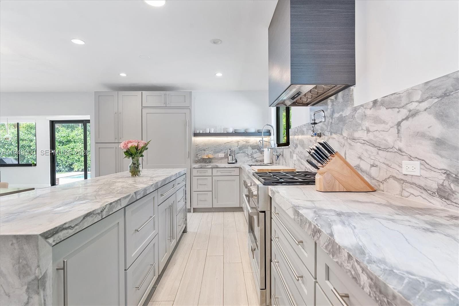 10570 NE 3rd Ave, Miami Shores FL 33138 — 63