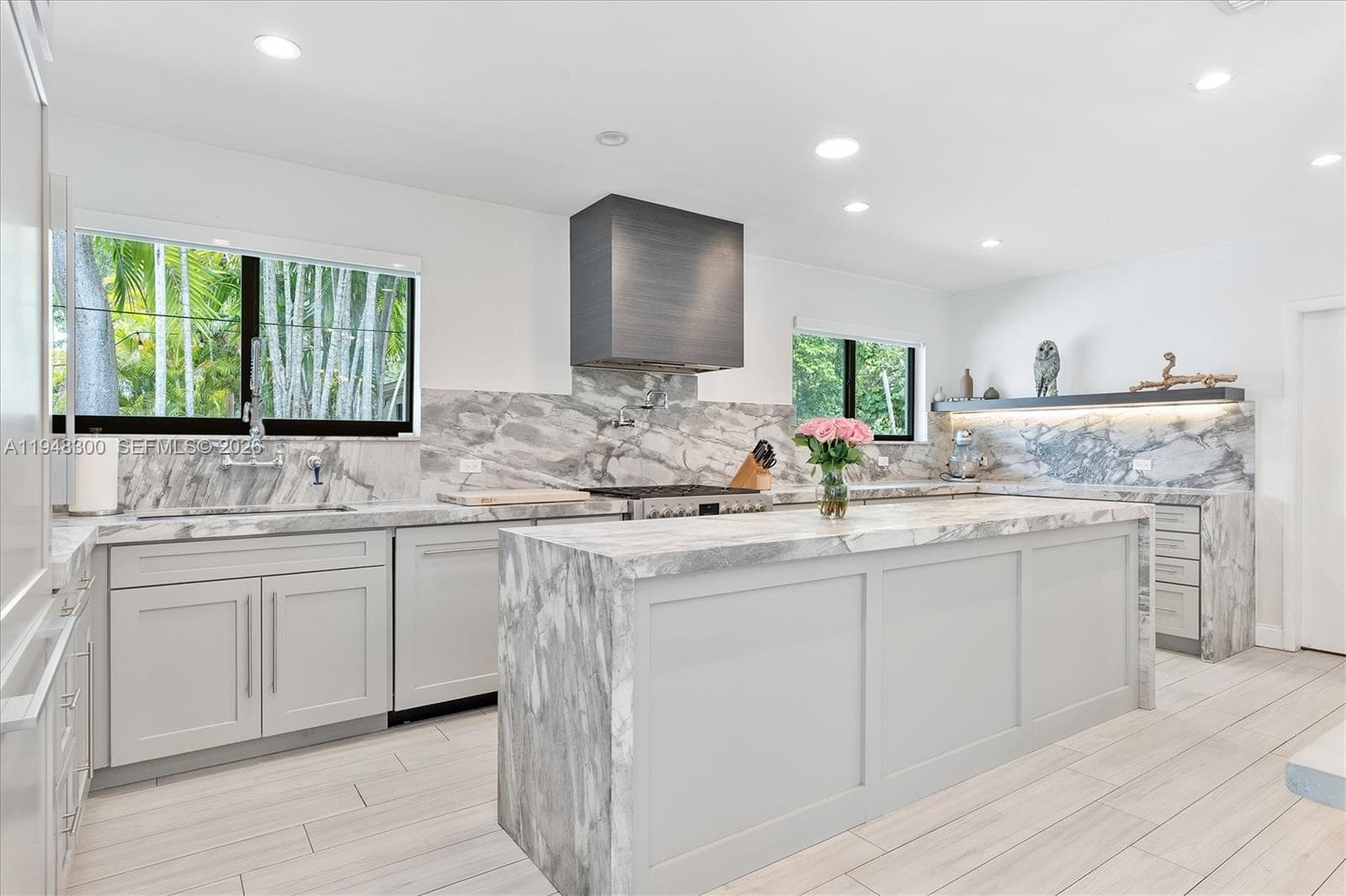 10570 NE 3rd Ave, Miami Shores FL 33138 — 61