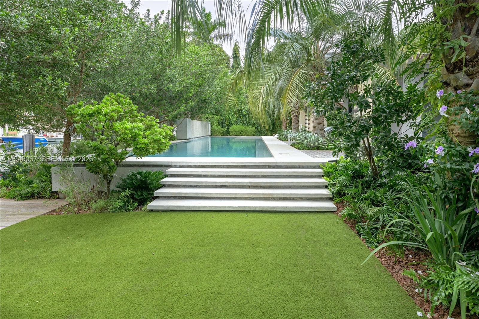 6840 Sunrise Pl, Coral Gables FL 33133 — 32
