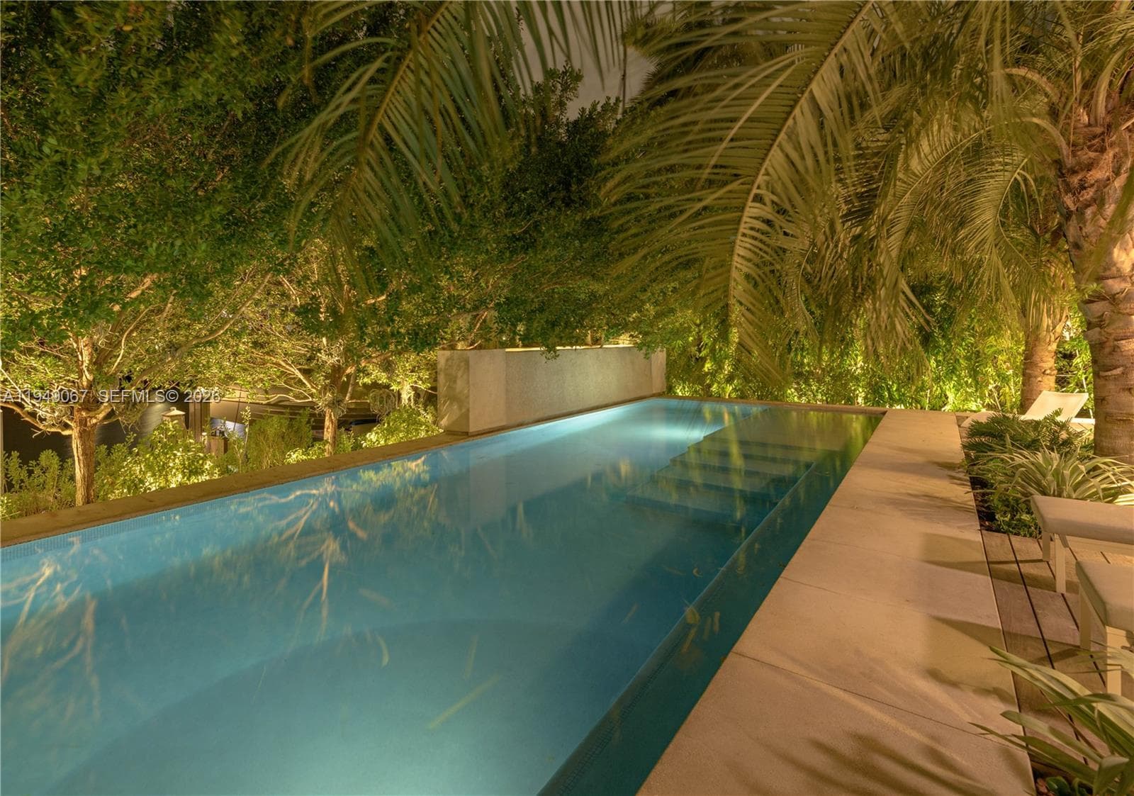 6840 Sunrise Pl, Coral Gables FL 33133 — 58