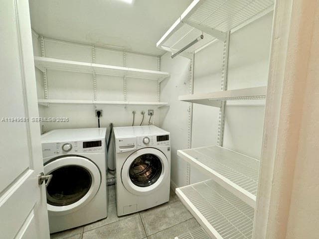 2075 S Hibiscus Dr, North Miami FL 33181 — 32