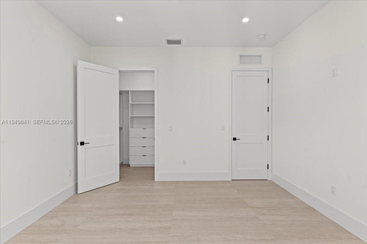 5940 SW 100th Ter, Pinecrest FL 33156 — 46