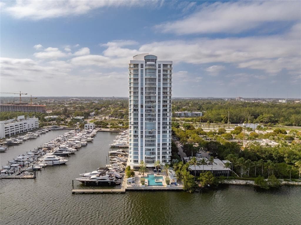 17301 Biscayne Boulevard # 7, Aventura FL 33160 — 67