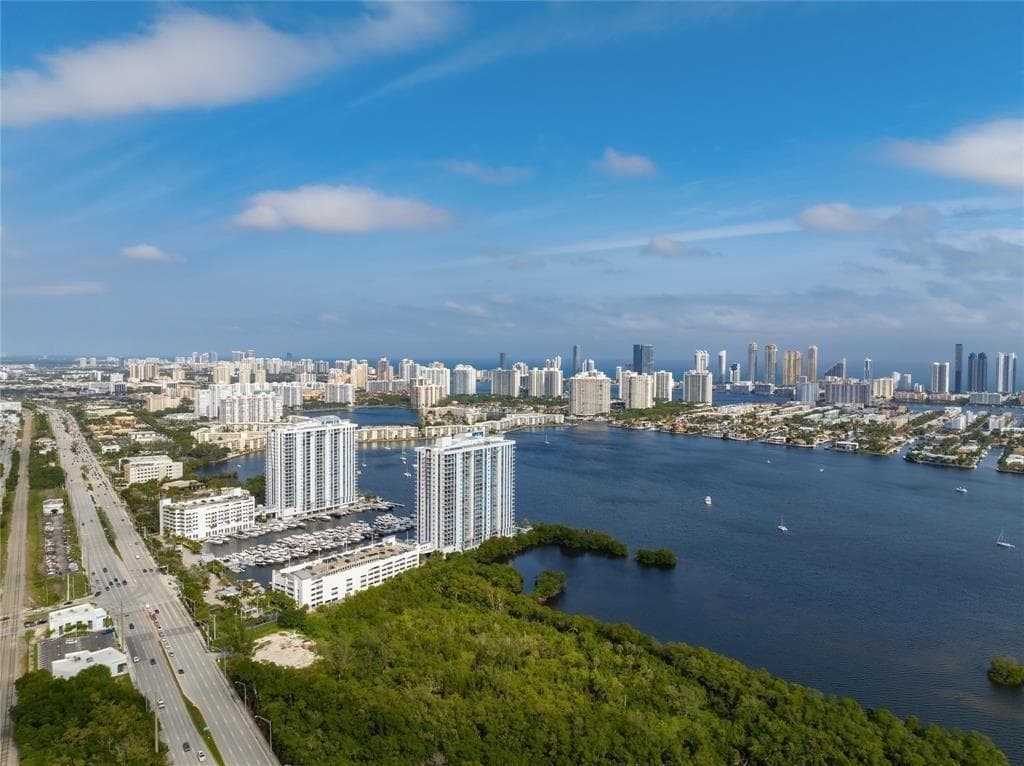 17301 Biscayne Boulevard # 7, Aventura FL 33160 — 50