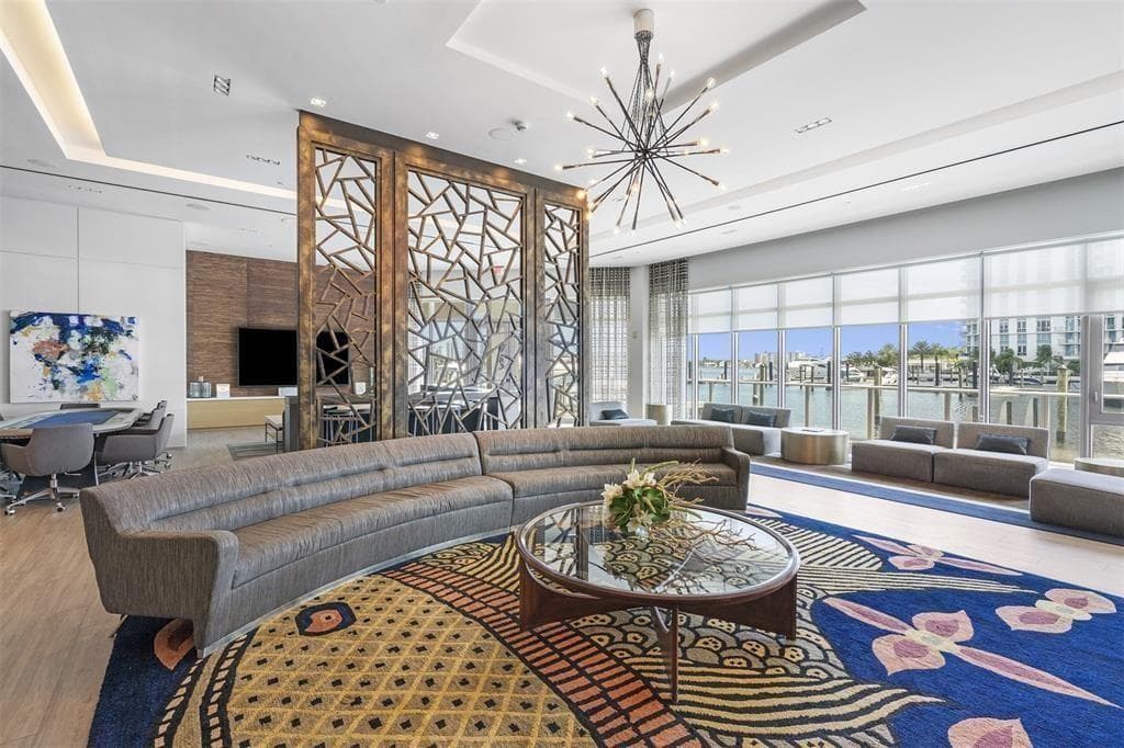 17301 Biscayne Boulevard # 7, Aventura FL 33160 — 39