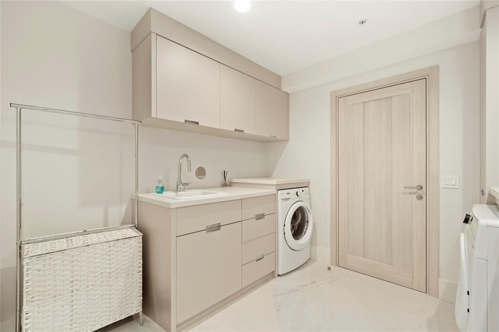 17301 Biscayne Boulevard # 7, Aventura FL 33160 — 29