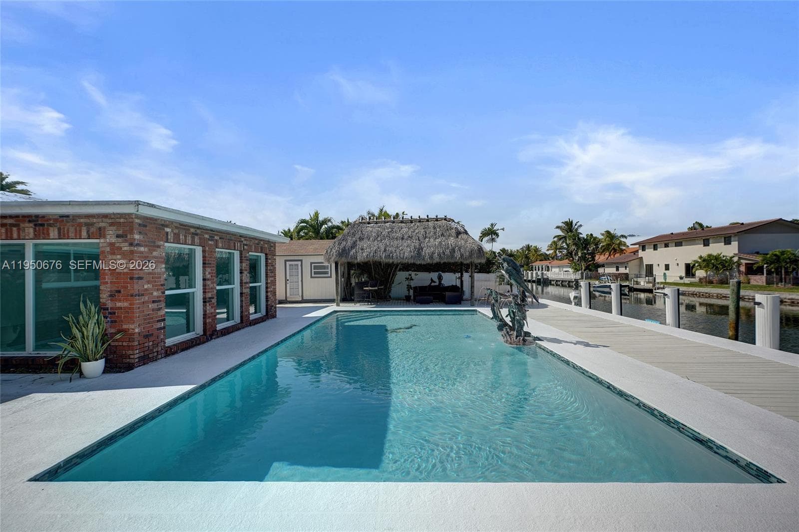 1995 N Hibiscus Dr, North Miami FL 33181 — 37