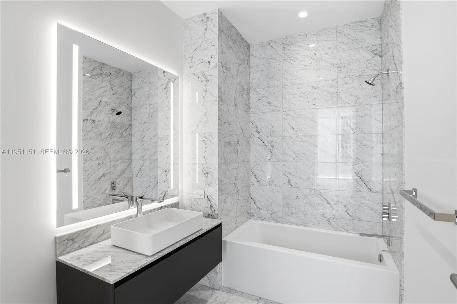 5 Grove Isle # S301, Coconut Grove FL 33133 — 50