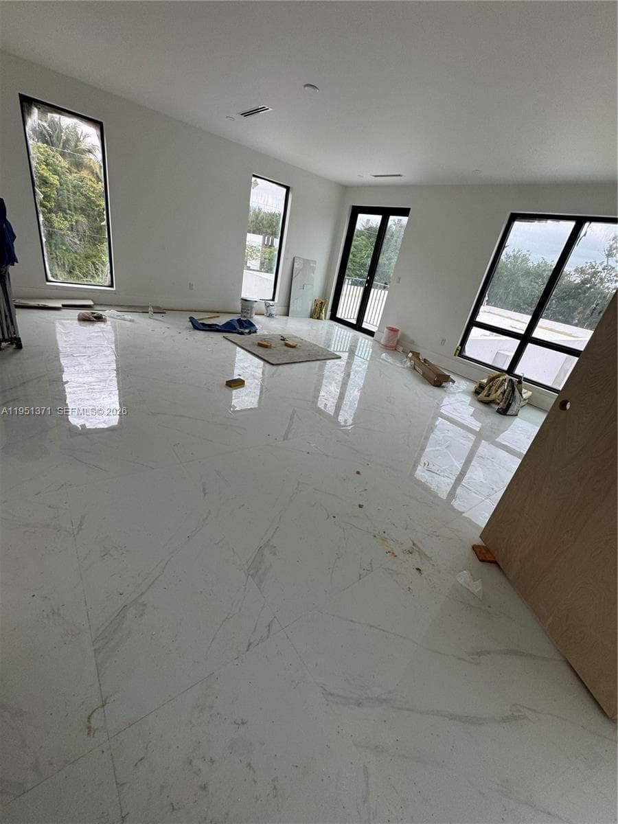 6190 SW 128th St, Pinecrest FL 33156 — 32