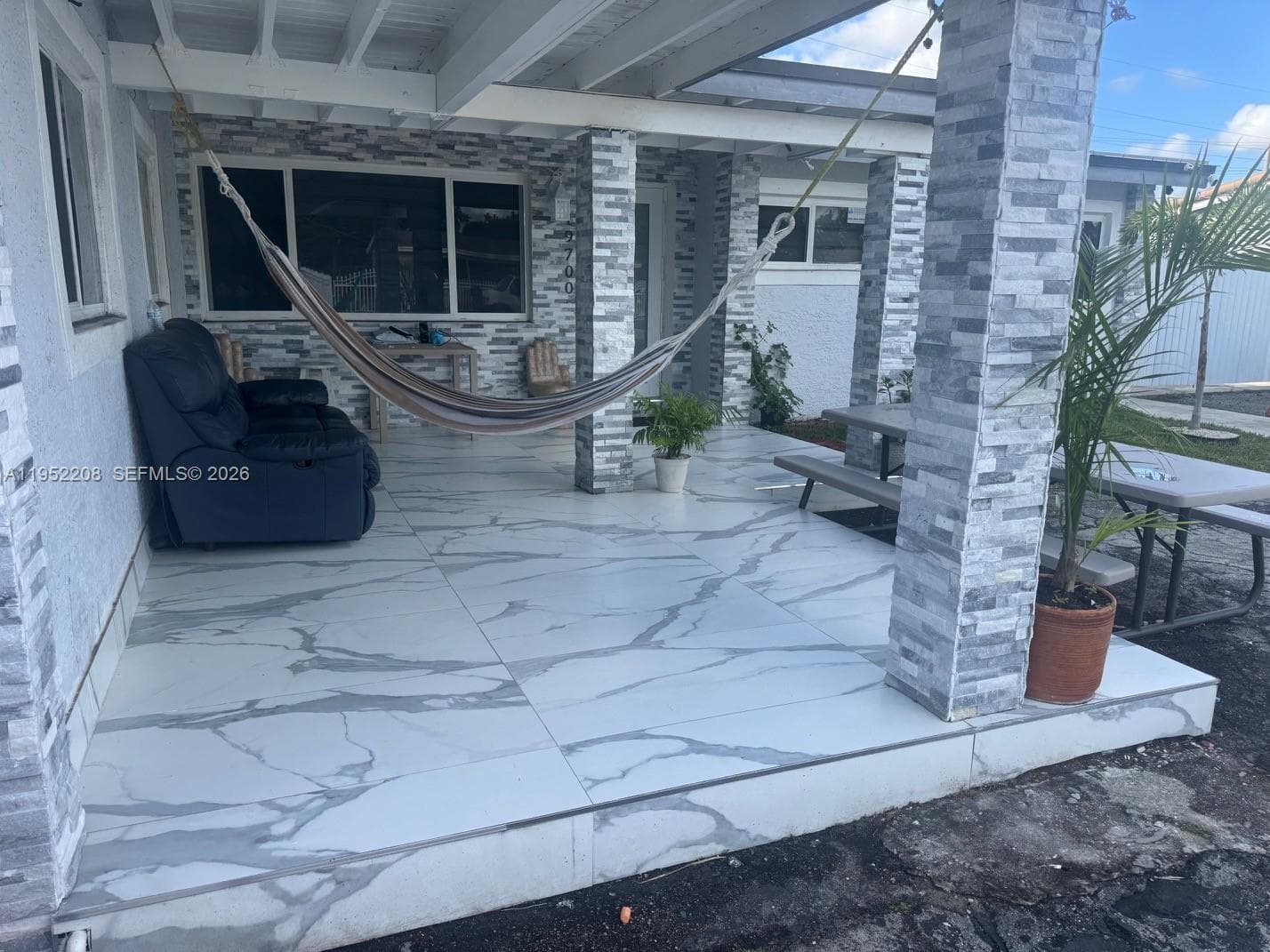 19700 NW 6th Pl, Miami Gardens FL 33169 — 8