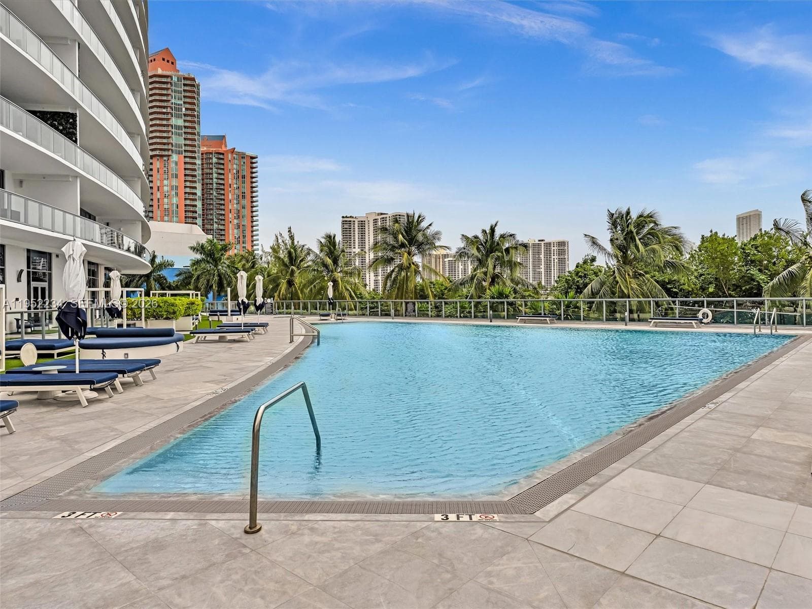 3300 NE 188th St # 718, Aventura FL 33180 — 49