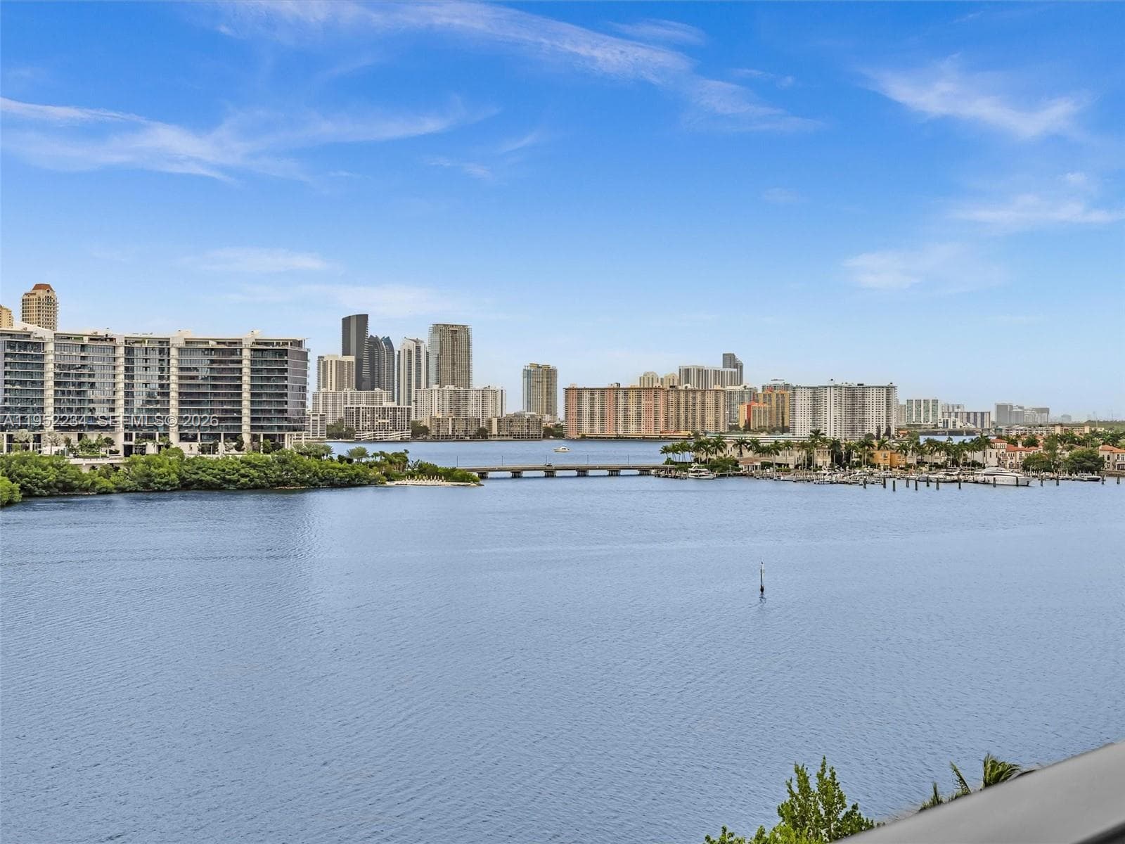 3300 NE 188th St # 718, Aventura FL 33180 — 19