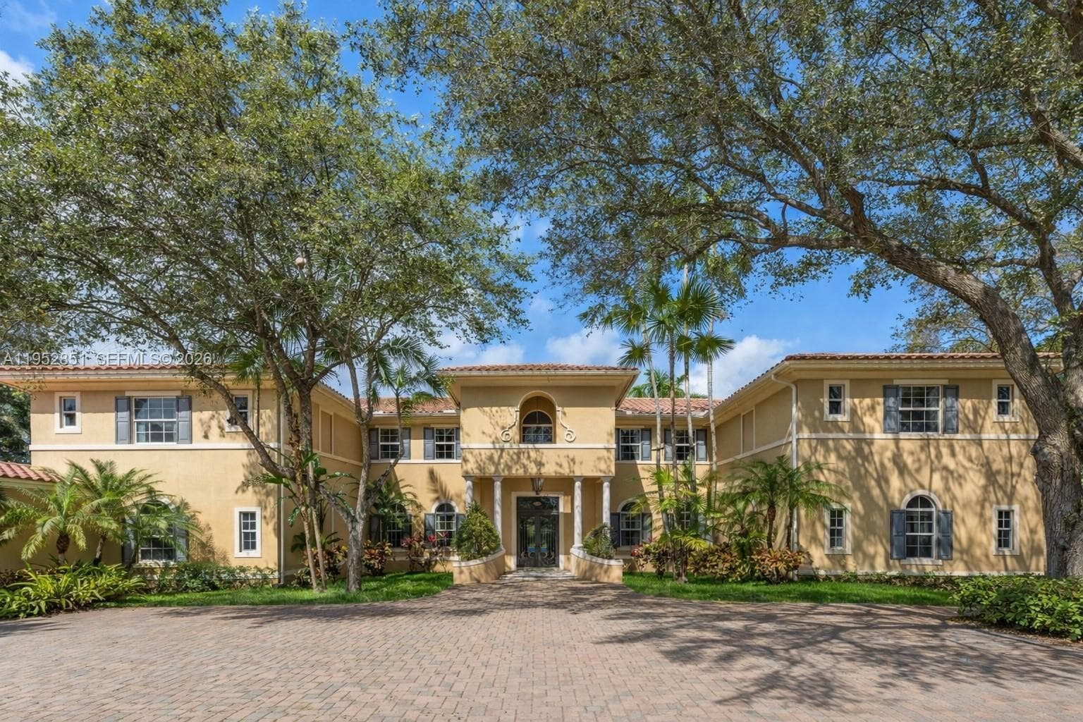 6025 SW 108th St, Pinecrest FL 33156 — 1