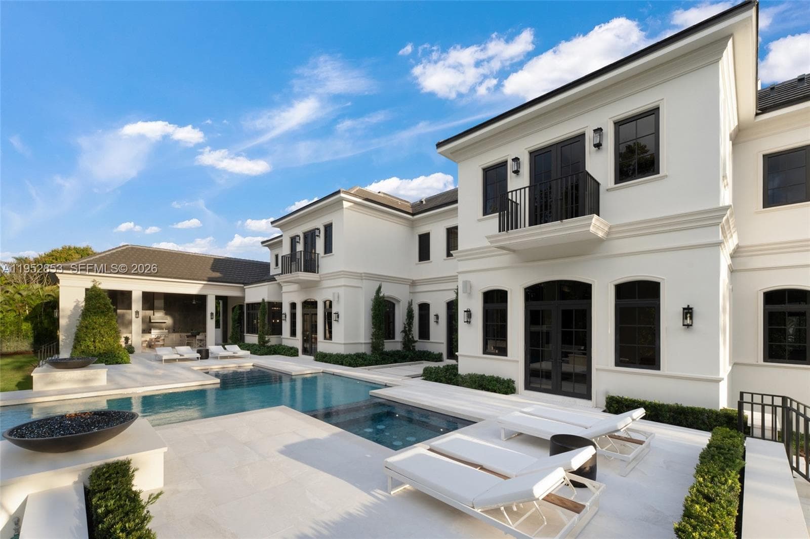 5901 SW 107th St, Pinecrest FL 33156 — 40