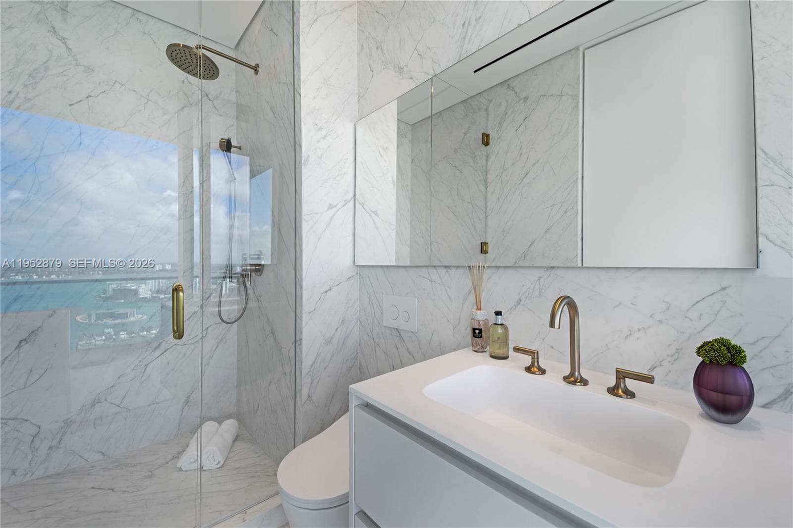 10203 Collins Ave # 2701, Bal Harbour FL 33154 — 27