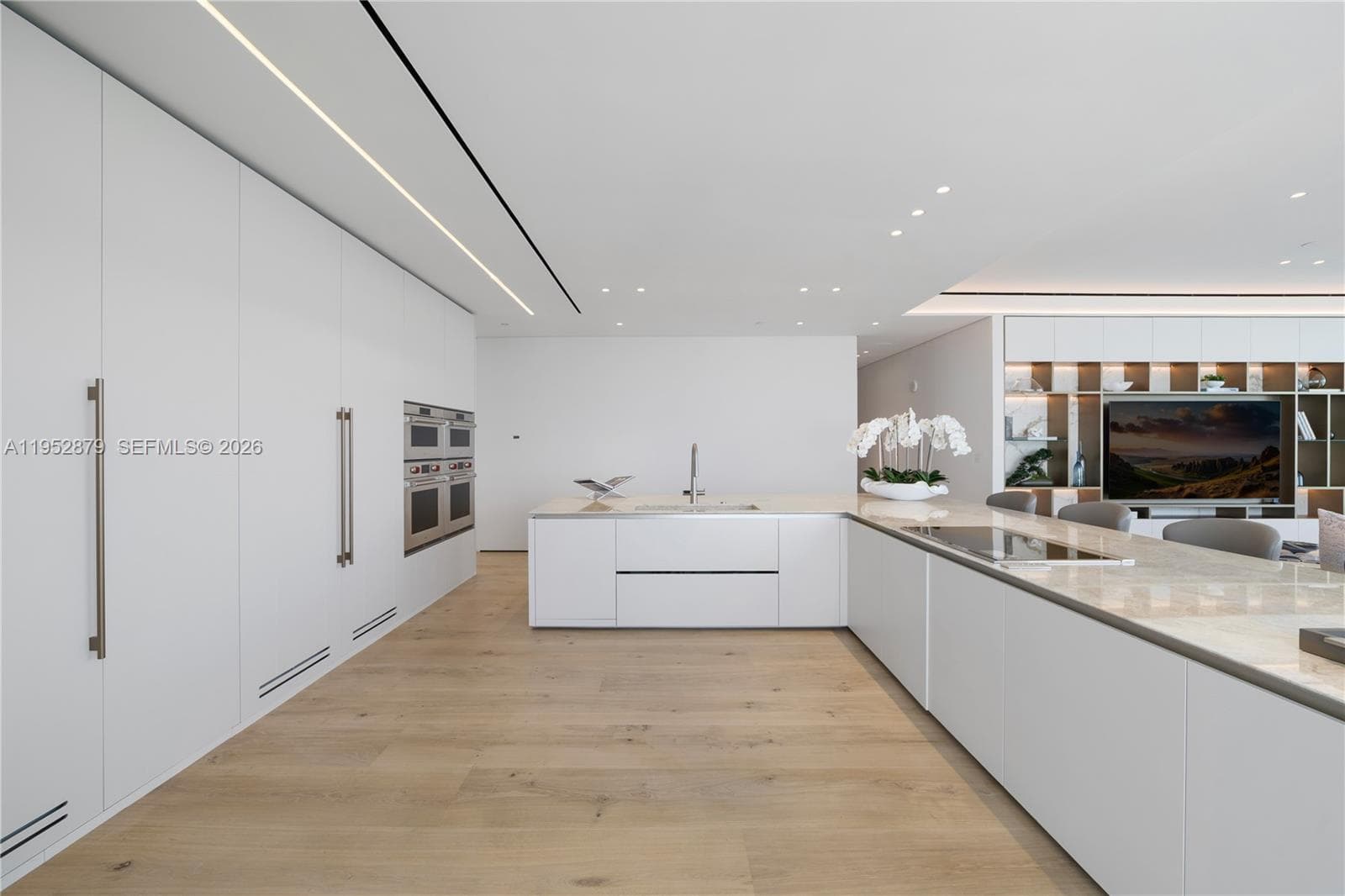 10203 Collins Ave # 2701, Bal Harbour FL 33154 — 11