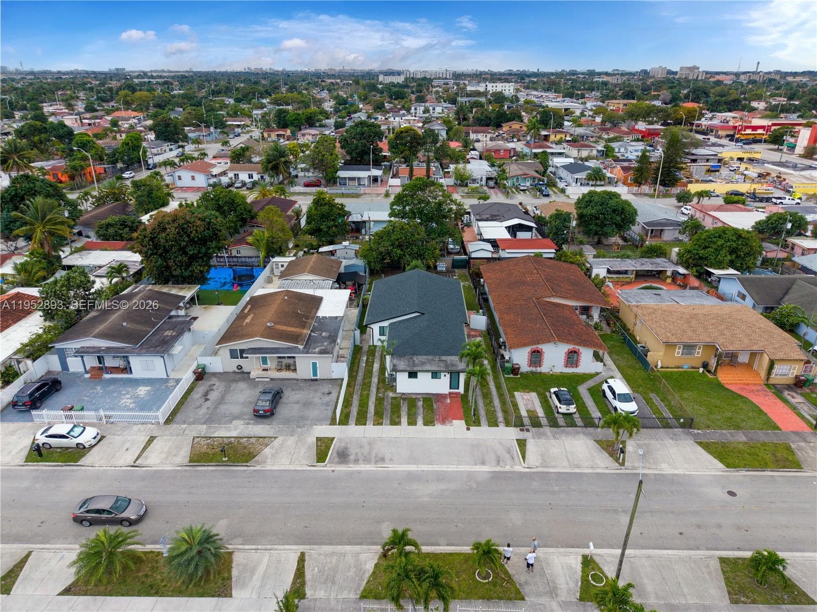 458 E 20th St, Hialeah FL 33013 — 53