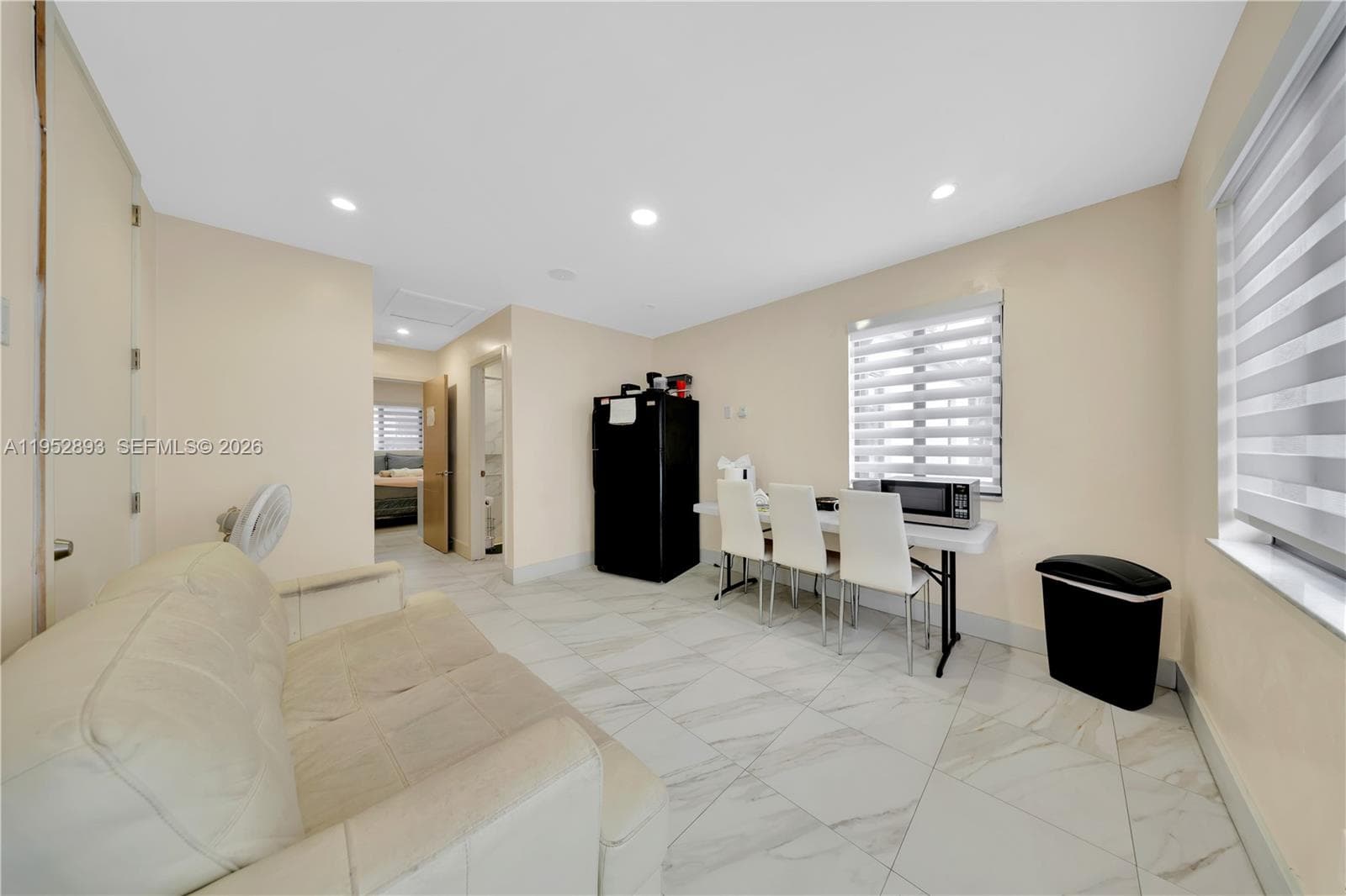 458 E 20th St, Hialeah FL 33013 — 24