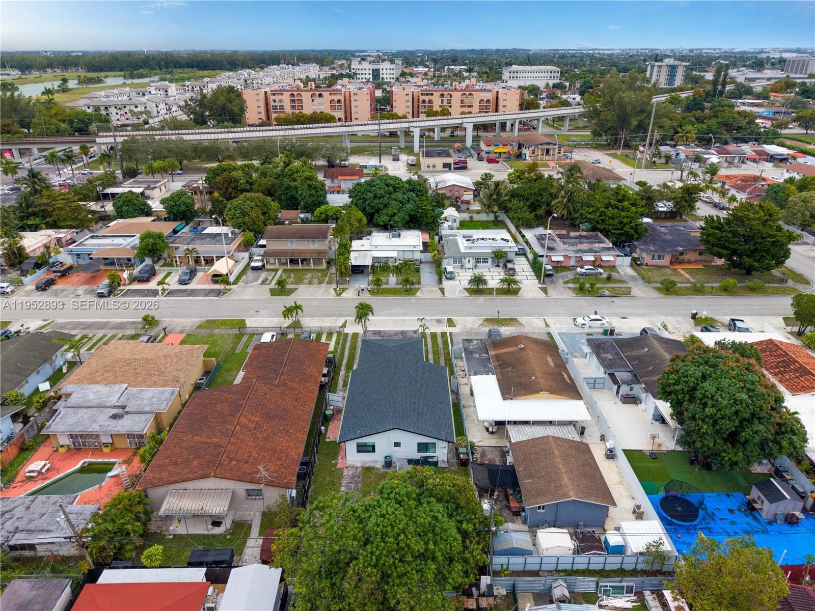 458 E 20th St, Hialeah FL 33013 — 48