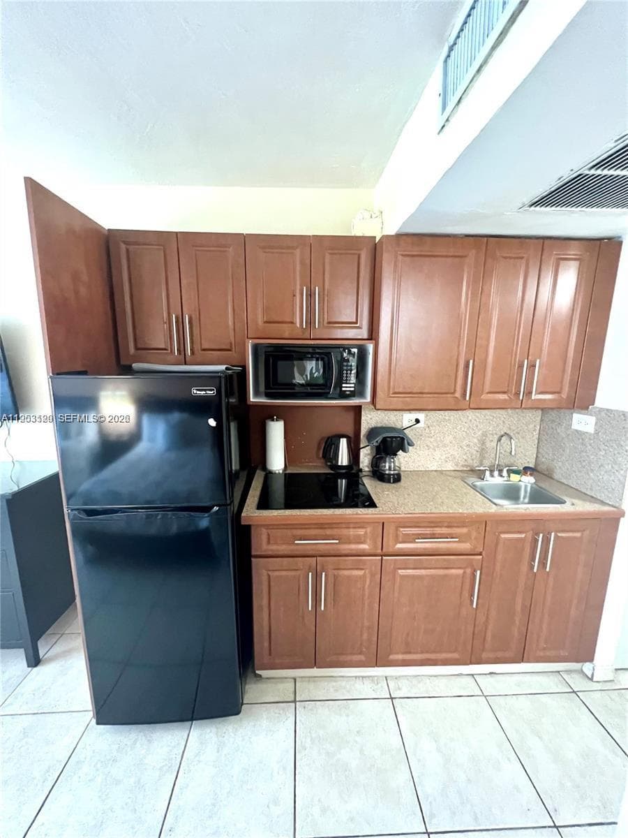 19201 Collins Ave # 242, Sunny Isles Beach FL 33160 — 15