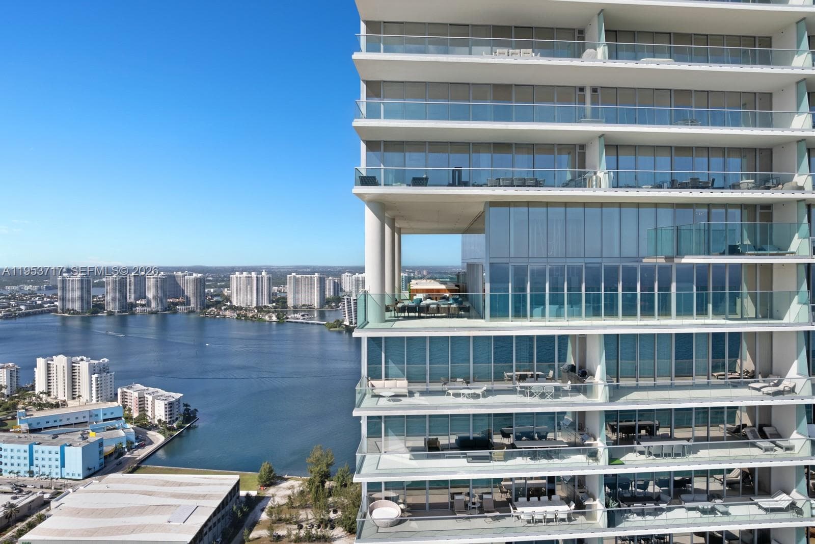 18501 Collins Ave # 3704, Sunny Isles Beach FL 33160 — 61