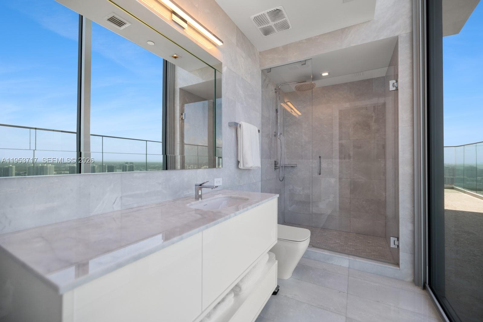 18501 Collins Ave # 3704, Sunny Isles Beach FL 33160 — 50