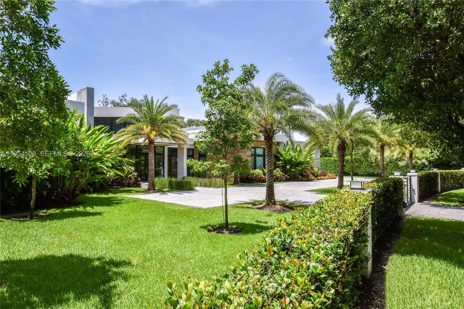 11050 SW 69th Ave, Pinecrest FL 33156 — 31
