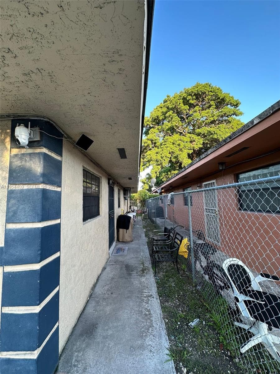13130 Aswan Rd, Opa-Locka FL 33054 — 15