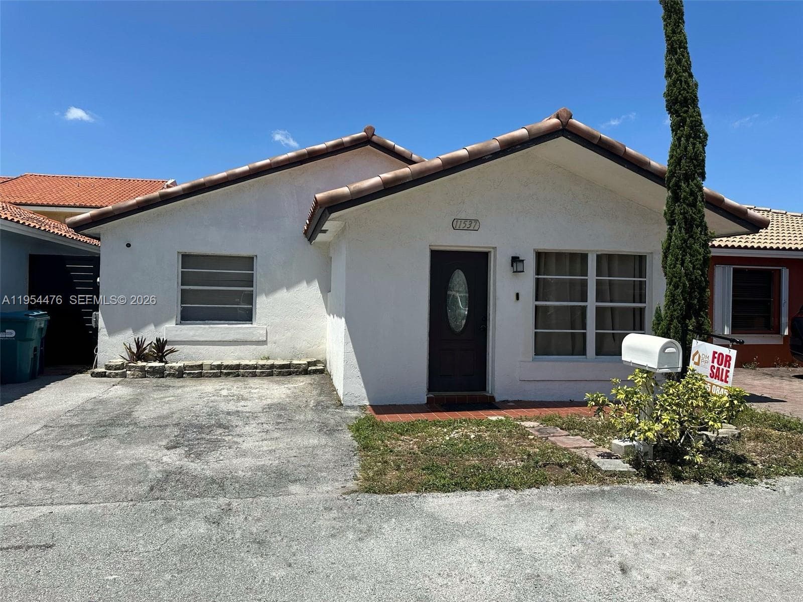 11537 SW 6th St, Sweetwater FL 33174 — 1