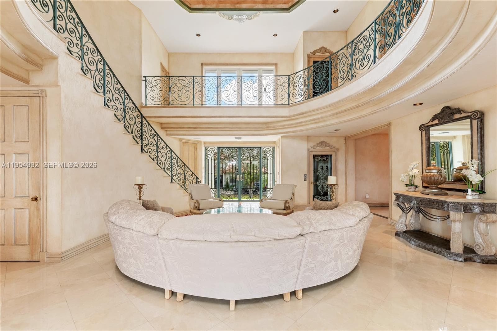 6275 Dolphin Dr, Coral Gables FL 33158 — 23